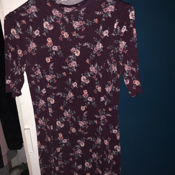 Dress - Picture 1 of 1